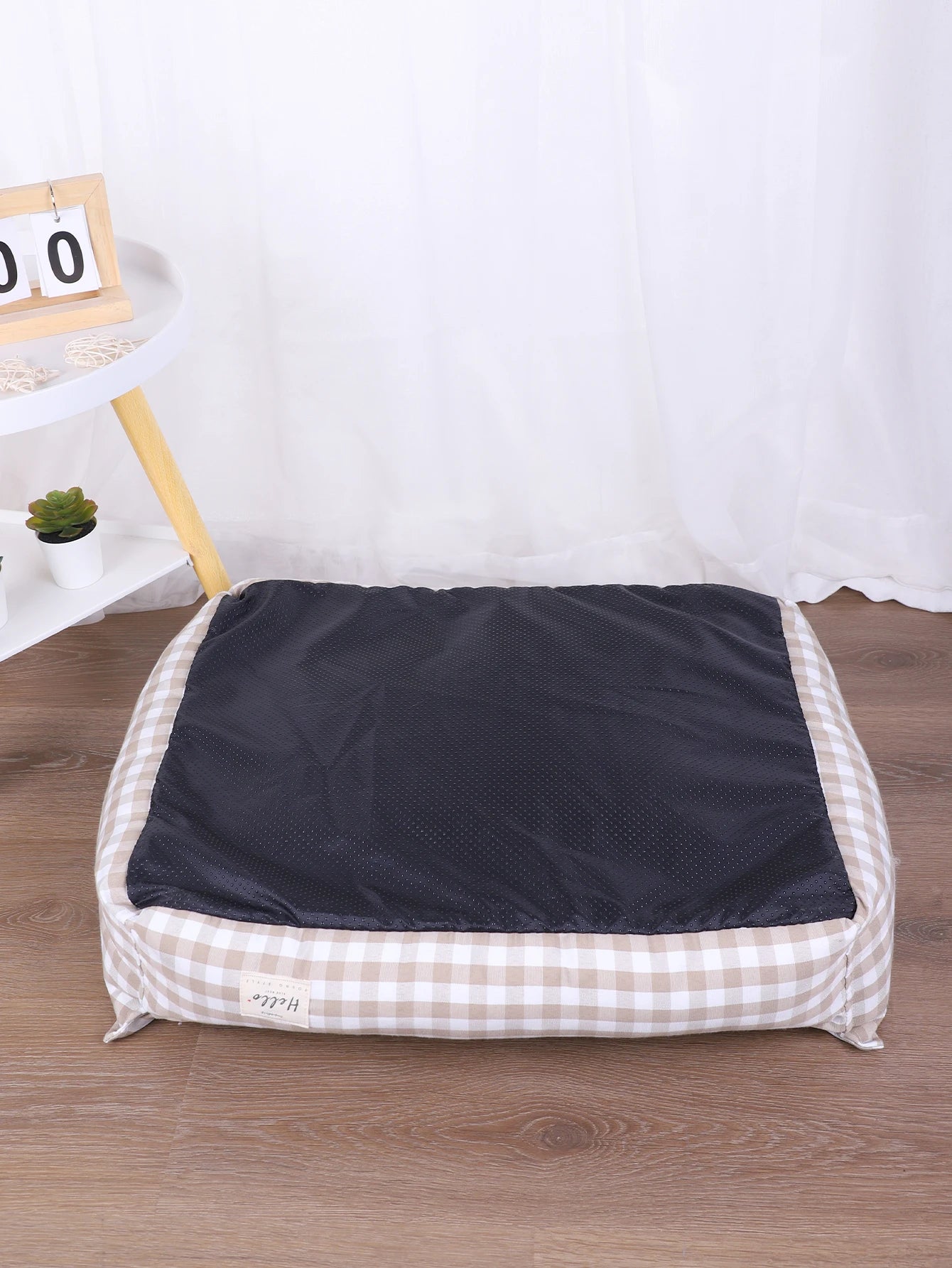 Plaid Dog Bed with Cushion