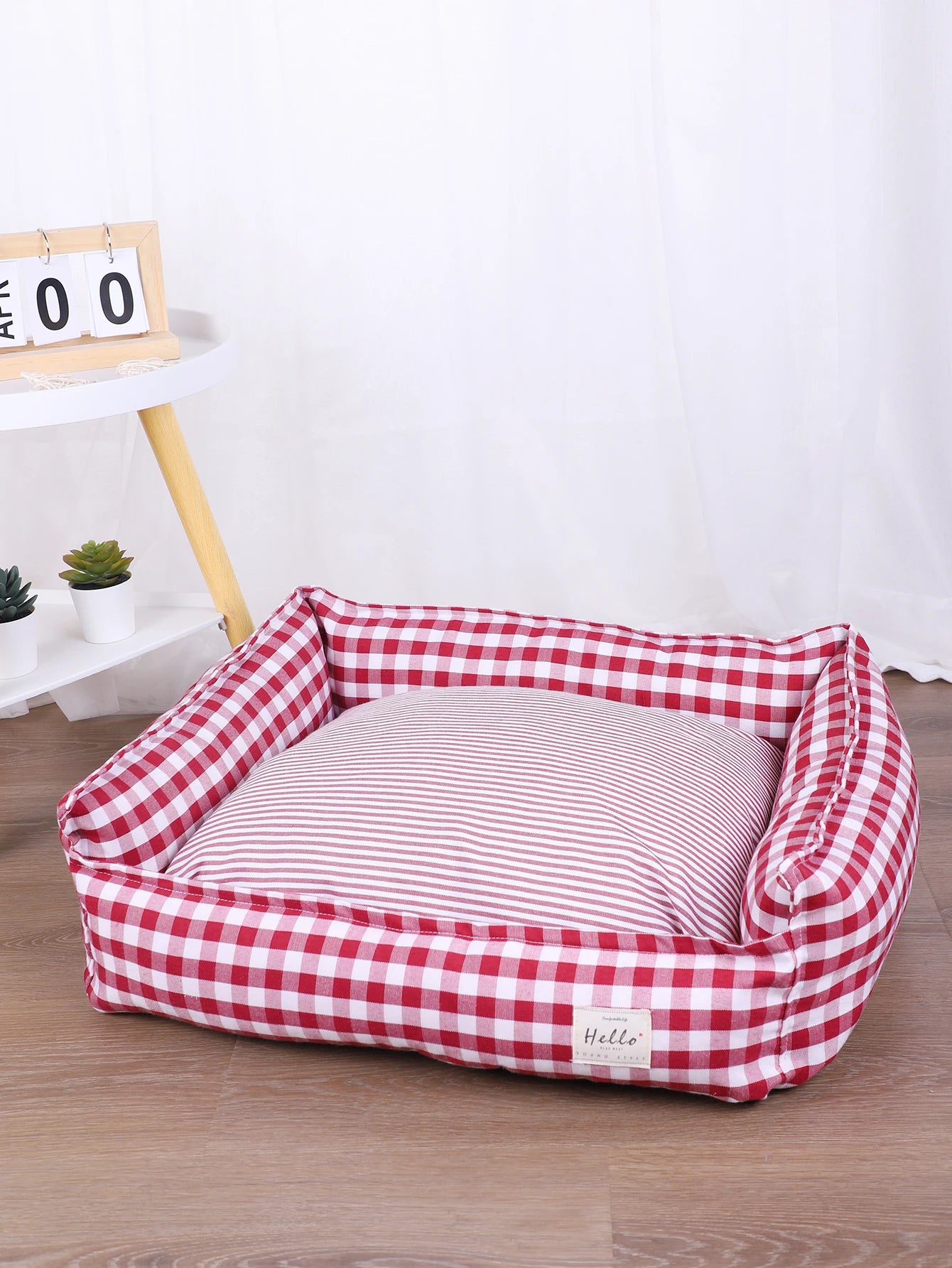 Plaid Dog Bed with Cushion